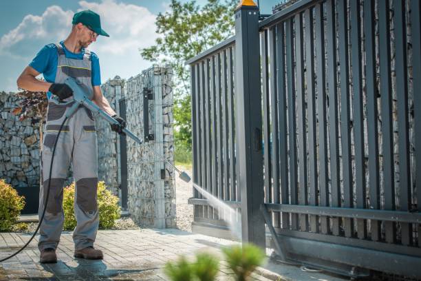 Why Choose Our Pressure Washing Services in Michigan